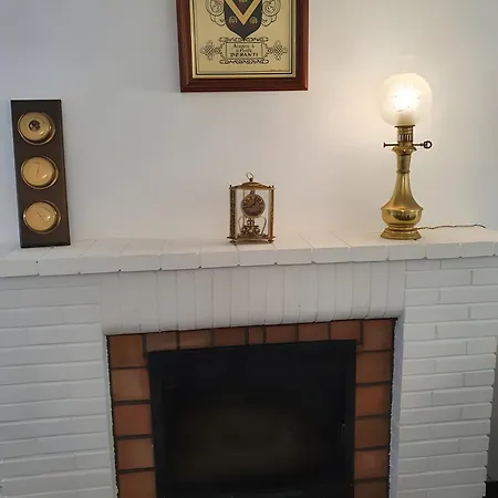 Maison De Jeannette En Pierre *