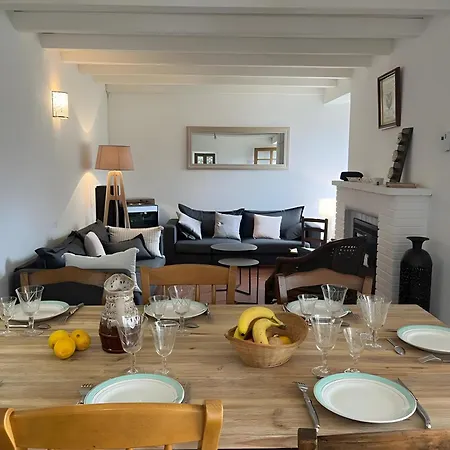 Maison De Jeannette En Pierre Poggiolo (Corsica)