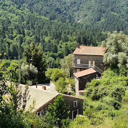 Maison De Jeannette En Pierre
